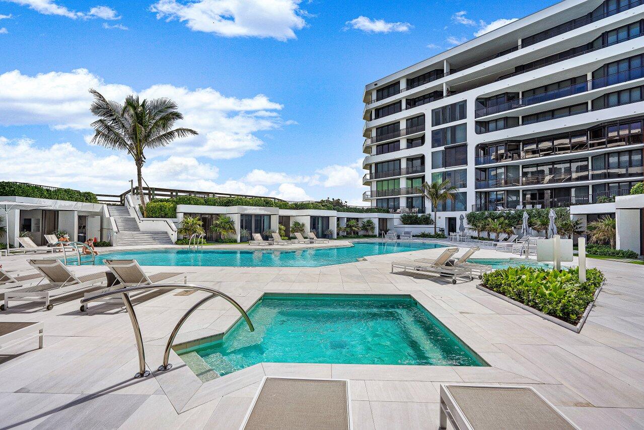 PALM BEACH HAMPTON CONDO - Residential