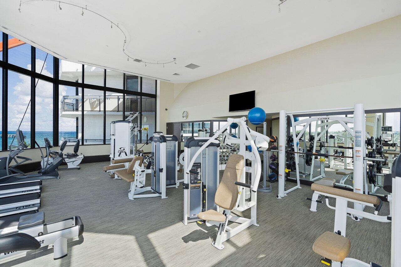 PALM BEACH HAMPTON CONDO - Residential