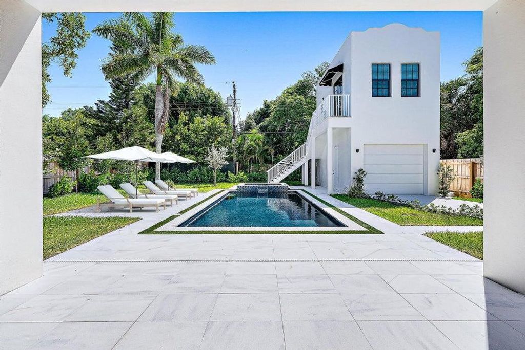 Photo of 250 Plymouth Road, West Palm Beach, FL 33405 (MLS # R11149697)