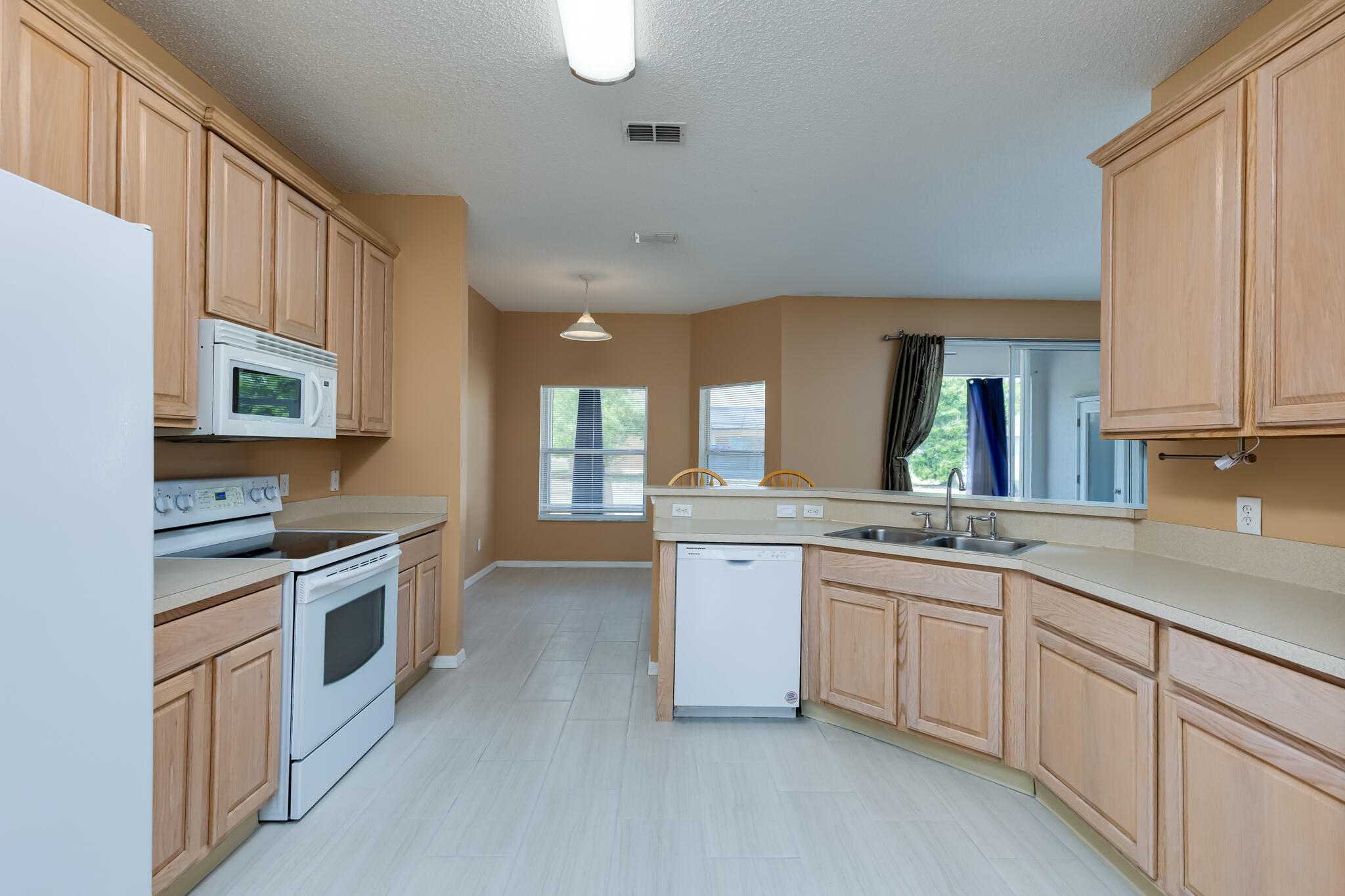 PORT ST LUCIE SECION 8 - Residential