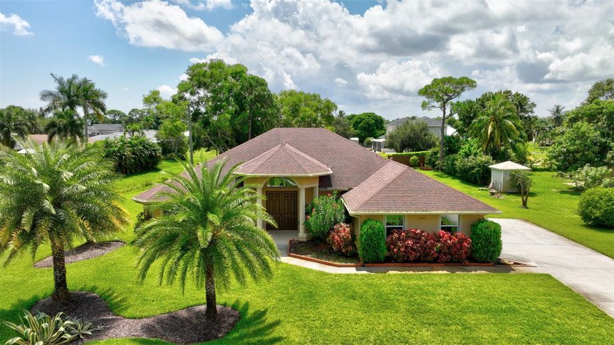 This 5 Bed, 3 Bath home was built by RJM Custom Homes in 2016. A spacious 2,506' of living area, the lot is .59 acres, room for a pool & family fun. The gorgeous kitchen with large island, granite countertops and 42" wood cabinets will be the focal point of the home. Large laundry room adjacent to the kitchen. The master bedroom boast a walk-in & standard closet for plenty of storage & tray ceilings. The Master Bathroom boast an extra large walk-in shower, Roman tub & dual sink vanity. Tile flooring throughout, and all bedrooms are generously sized. The spacious screened in patio has a gorgeous view of the large backyard. Patio Furniture conveys. The property is within walking distance of parks and public golf courses. This Gem will not last long book your appointment now before it’s gone!