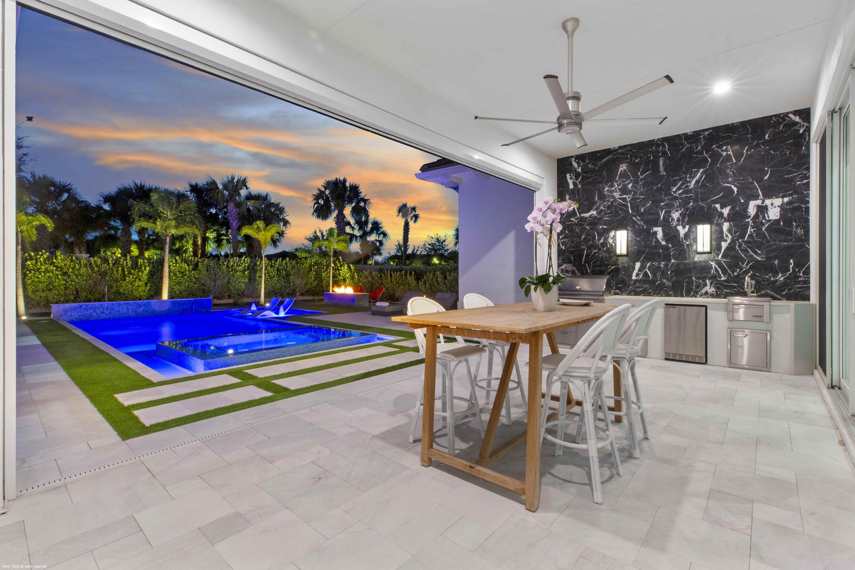 9372 Coral Isles Circle