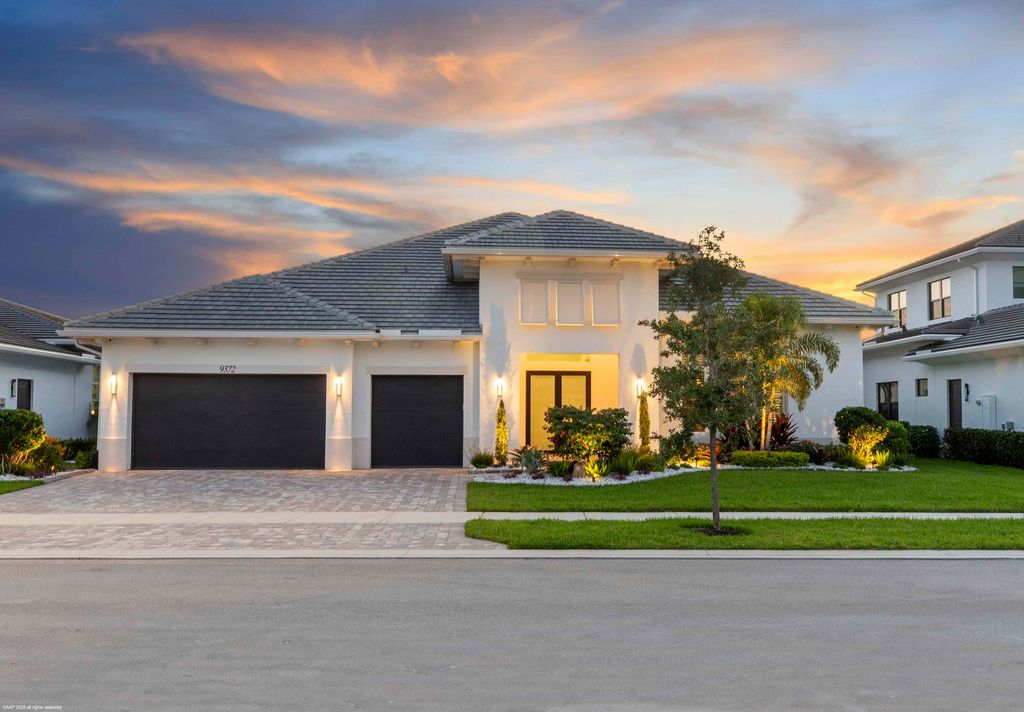 Photo of 9372 Coral Isles Circle, Palm Beach Gardens, FL 33412 (MLS # R11114544)