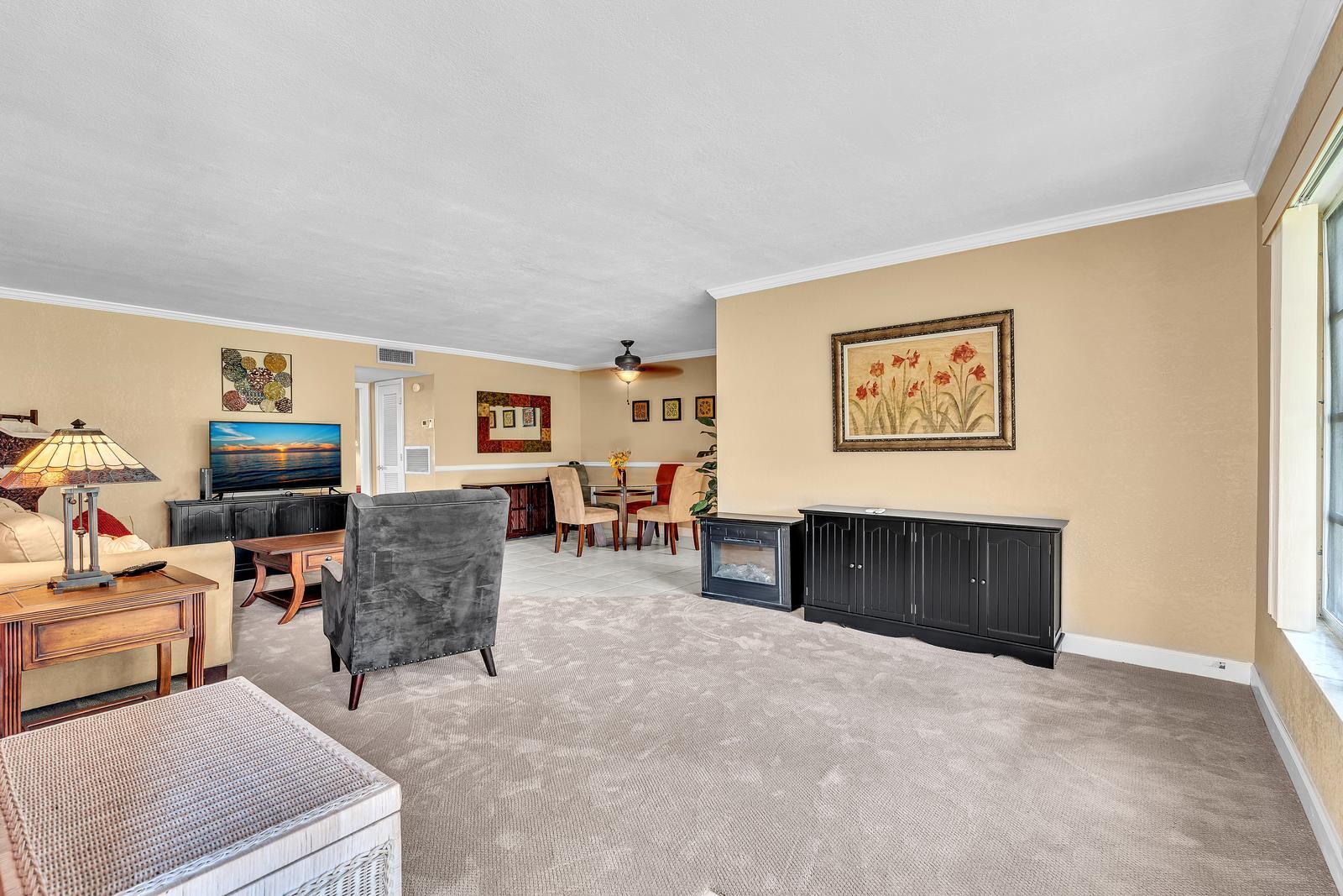 HIGH POINT OF DELRAY SEC 4 - Residential