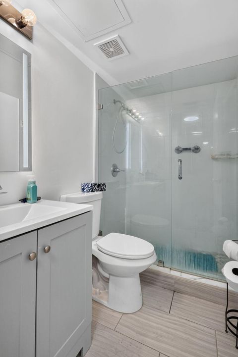 Tiny photo for 2731 Ocean Club Boulevard #102, Hollywood, FL 33019 (MLS # B26050154)