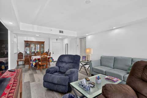 Tiny photo for 2731 Ocean Club Boulevard #102, Hollywood, FL 33019 (MLS # B26050154)