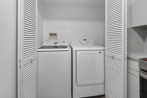 Tiny photo for 2731 Ocean Club Boulevard #102, Hollywood, FL 33019 (MLS # B26050154)