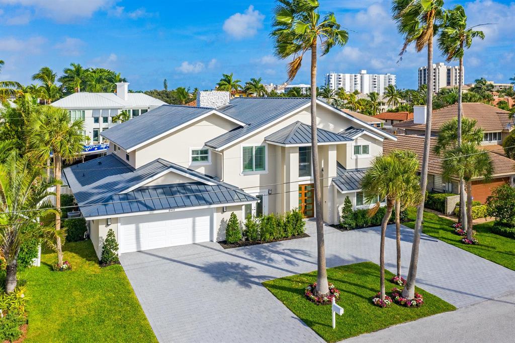 TROPIC ISLE - Residential