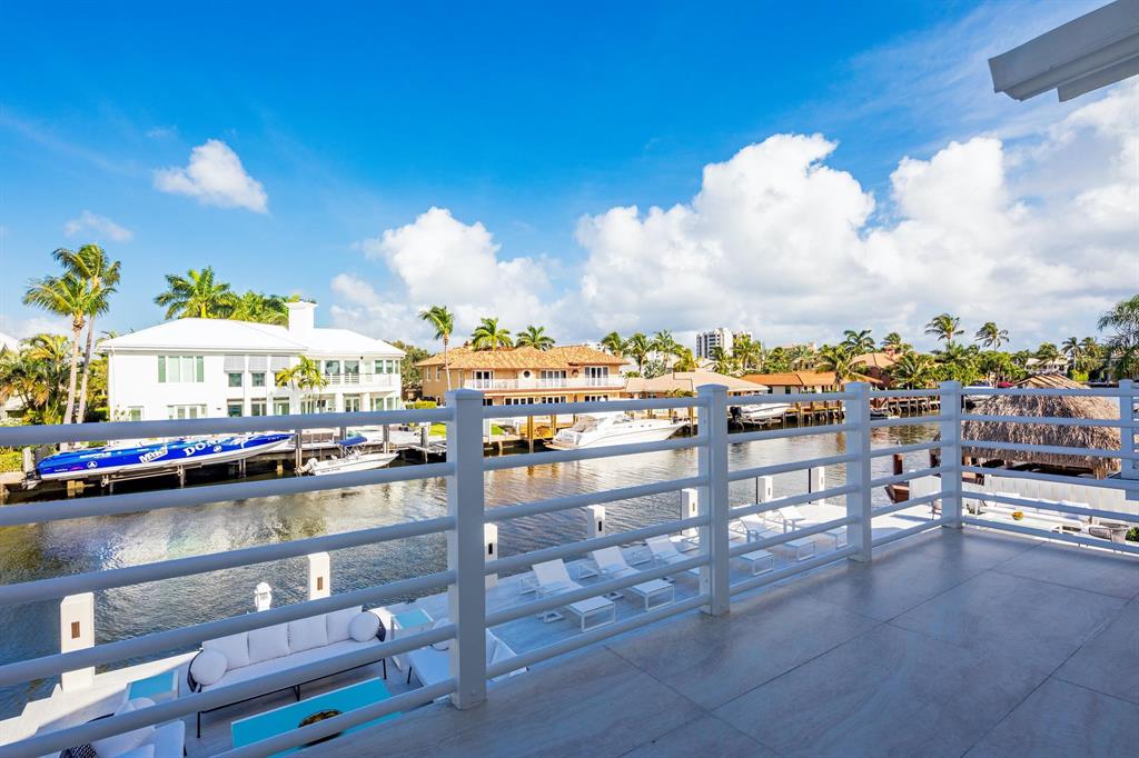 TROPIC ISLE - Residential