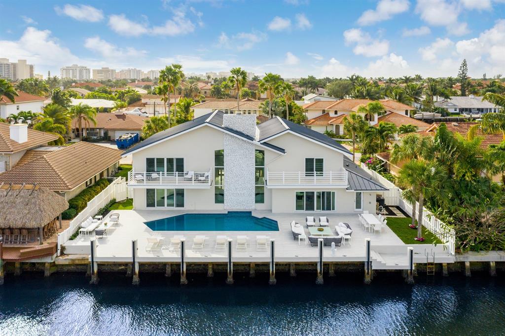 TROPIC ISLE - Residential