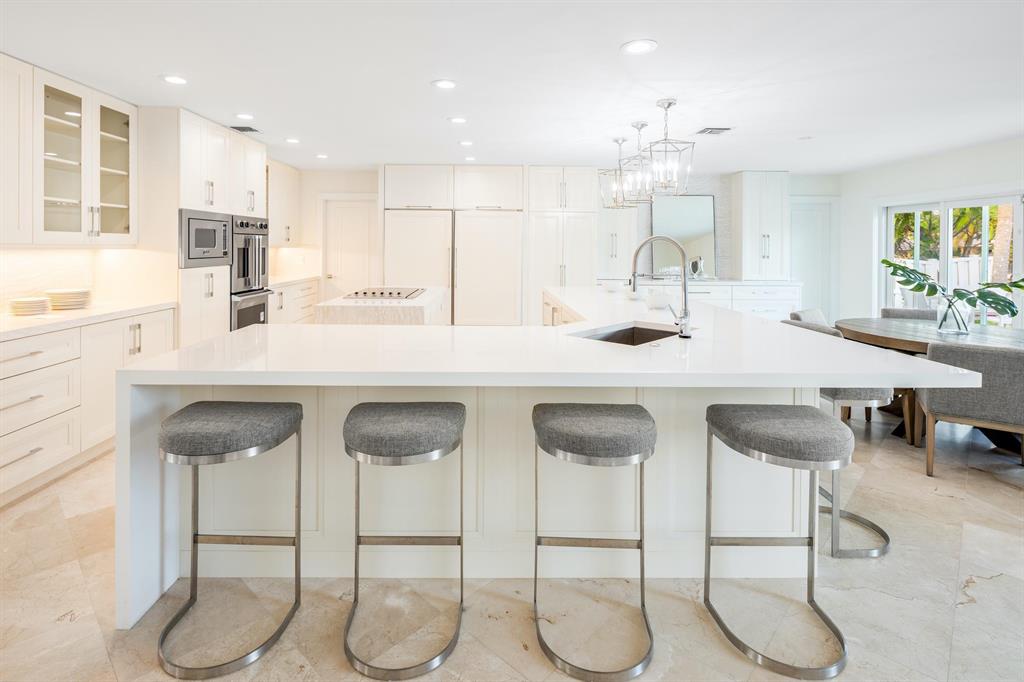 TROPIC ISLE - Residential