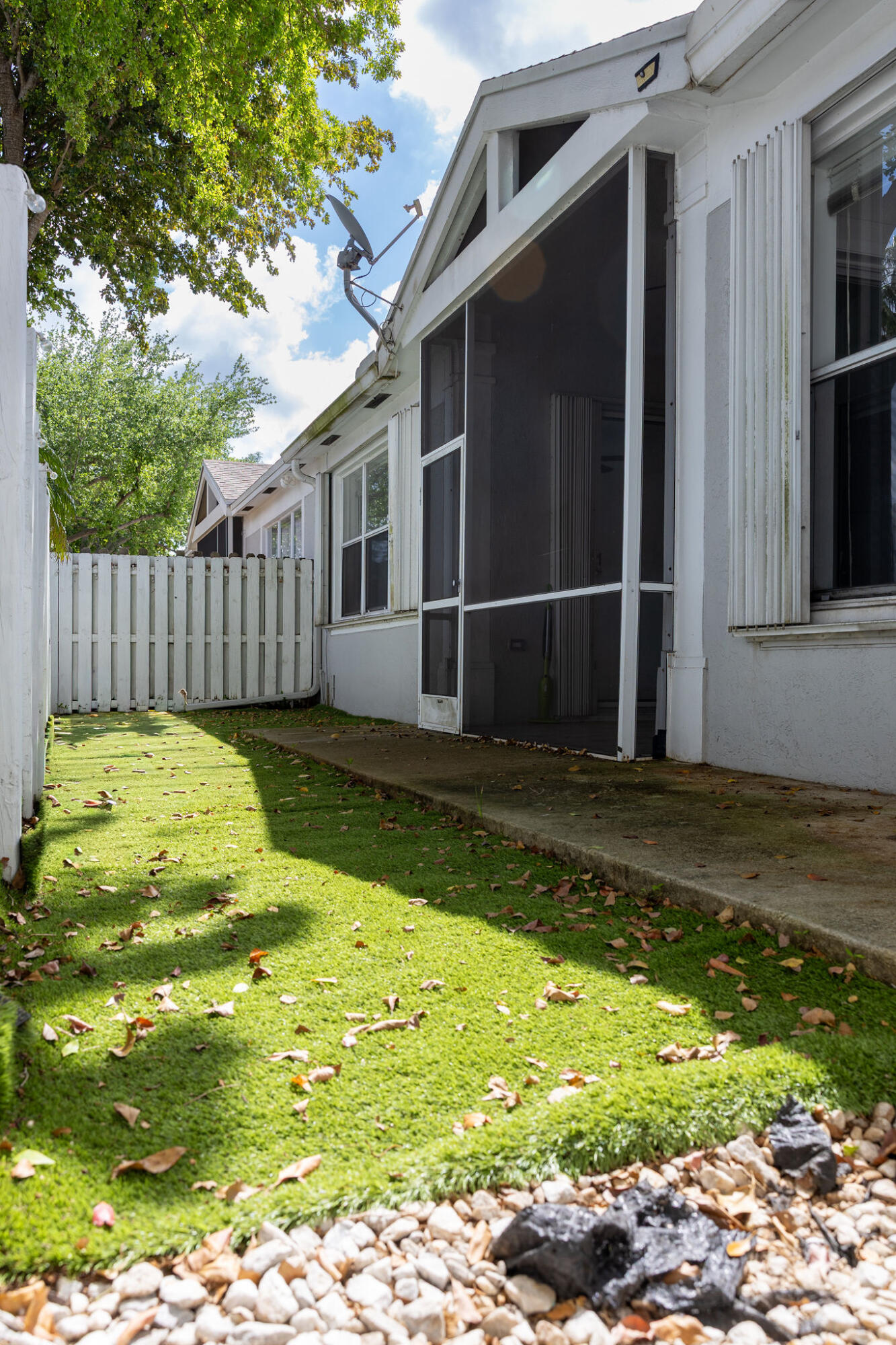 LAND SECTION 8 - Residential