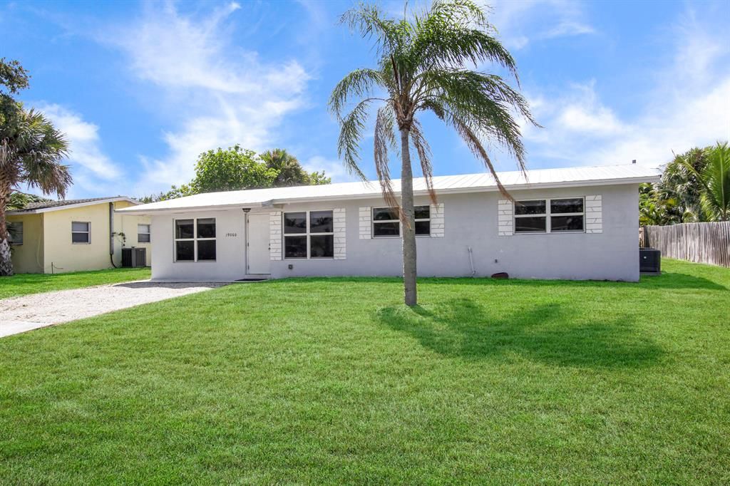 Photo of 19060 SE Robert Drive, Tequesta, FL 33469 (MLS # R10829210)