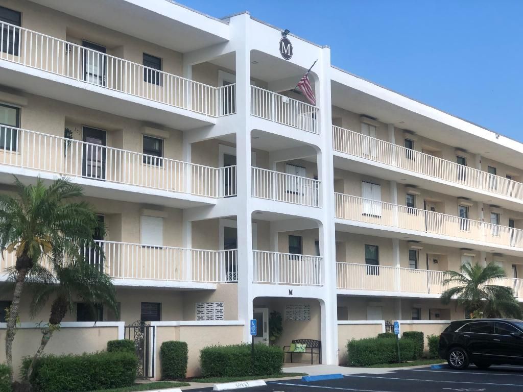 Photo of 300 N Highway A1a #405m, Jupiter, FL 33477 (MLS # R10880227)