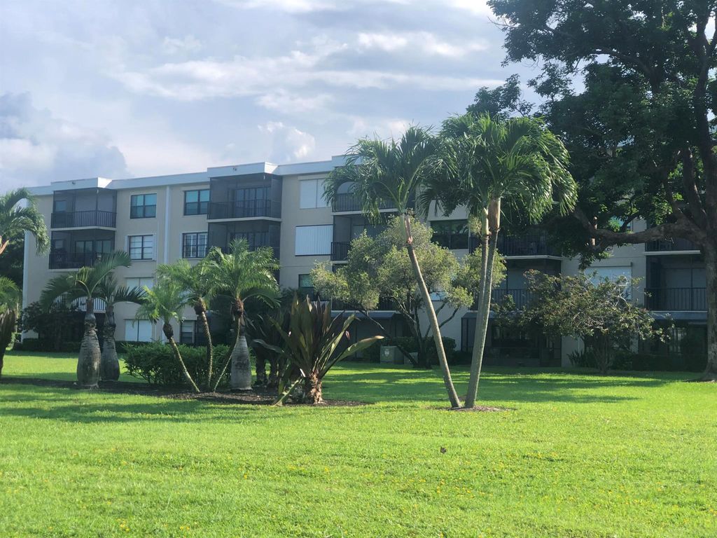Photo of 300 N Highway A1a #405m, Jupiter, FL 33477 (MLS # R10880227)