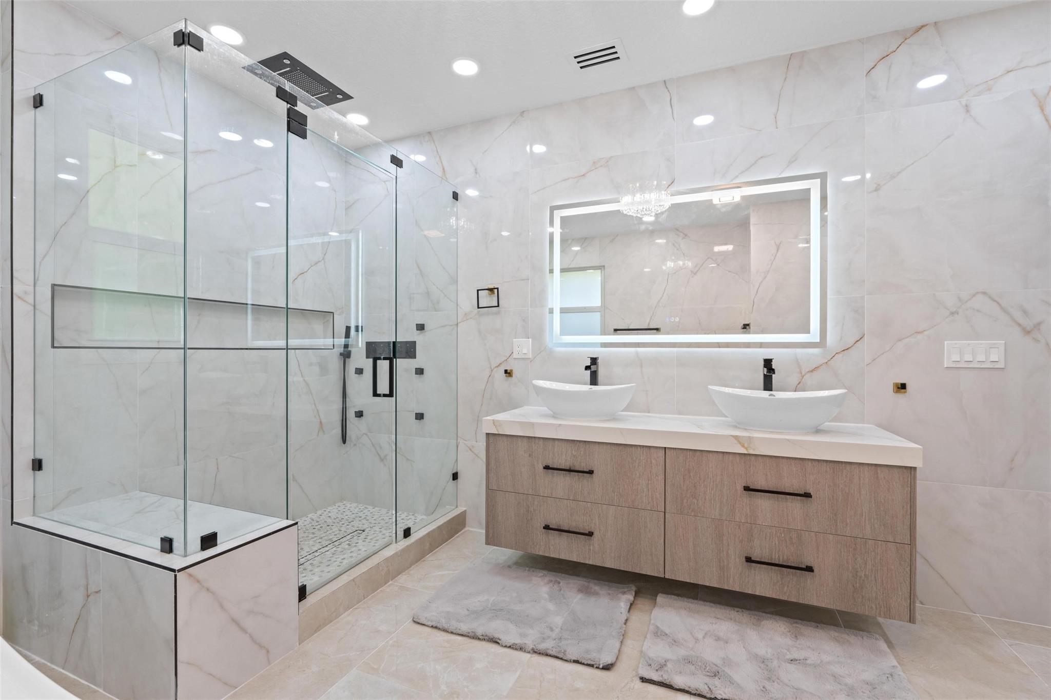 MEADOW WOOD OF THE LANDIN - Residential