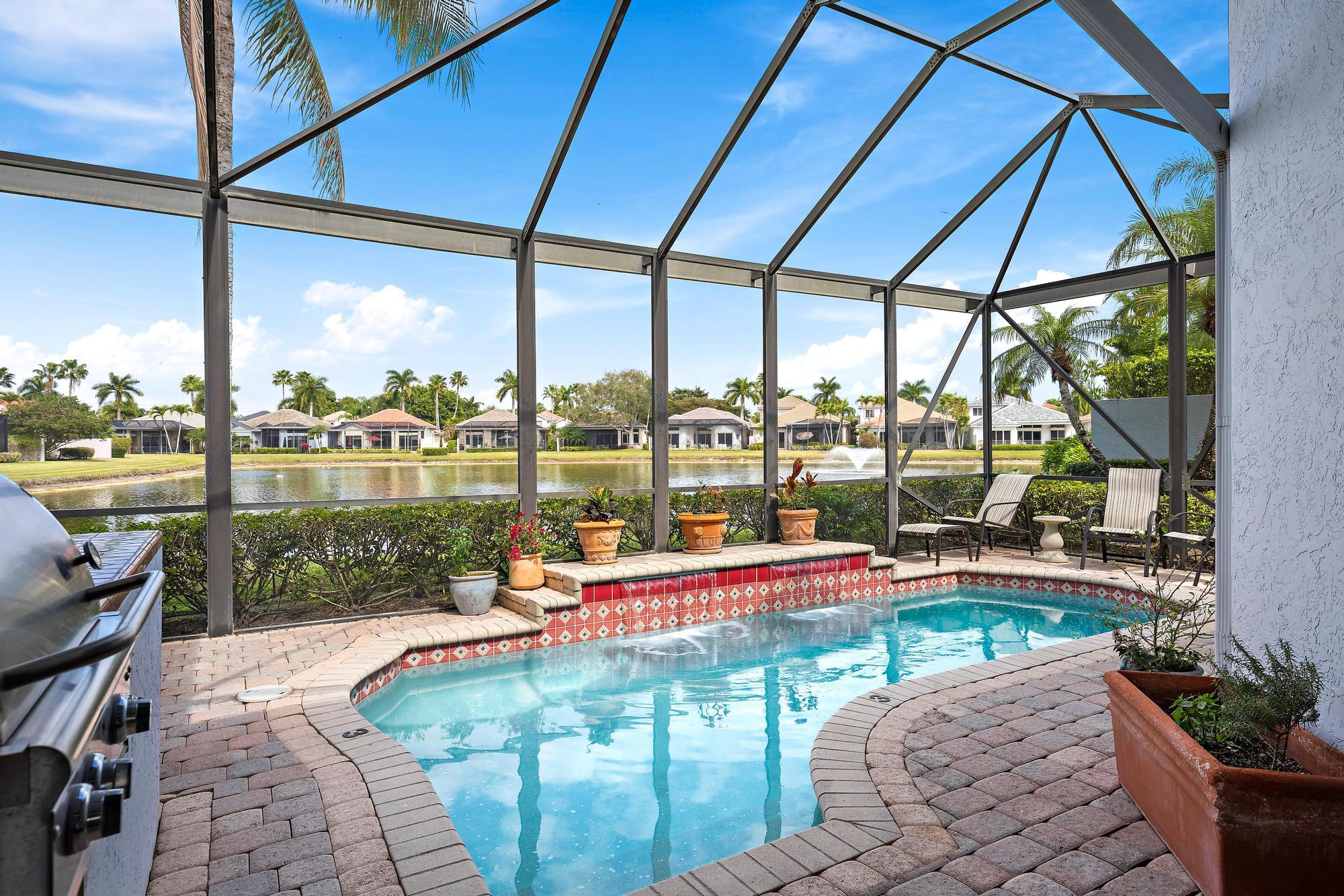 IBIS GOLF AND COUNTRY CLUB - The Grande - Residential