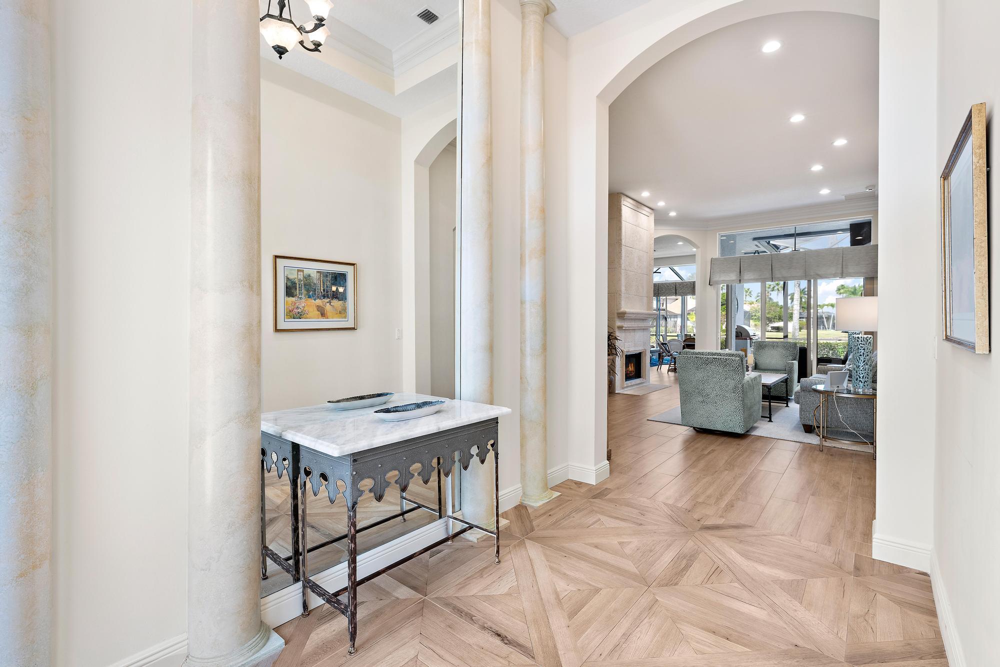 IBIS GOLF AND COUNTRY CLUB - The Grande - Residential