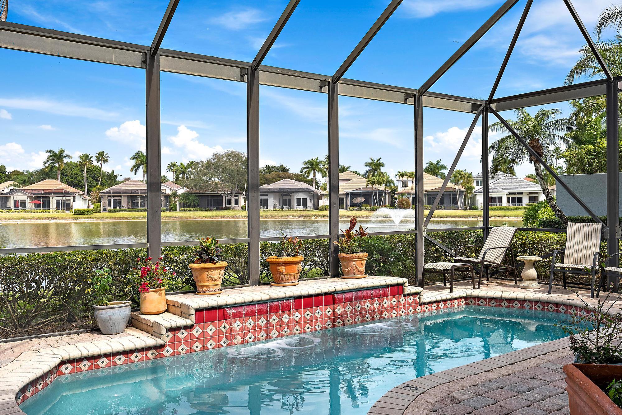 IBIS GOLF AND COUNTRY CLUB - The Grande - Residential