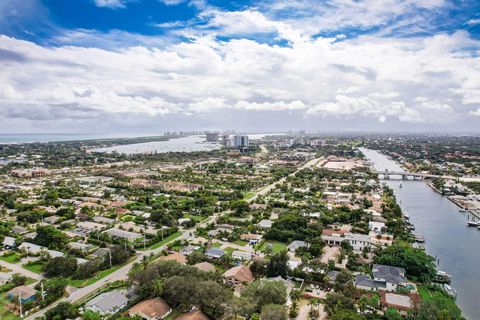 A home in North Palm Beach