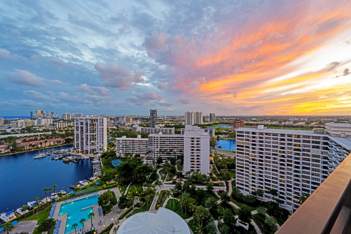 OLYMPUS CONDO - Residential