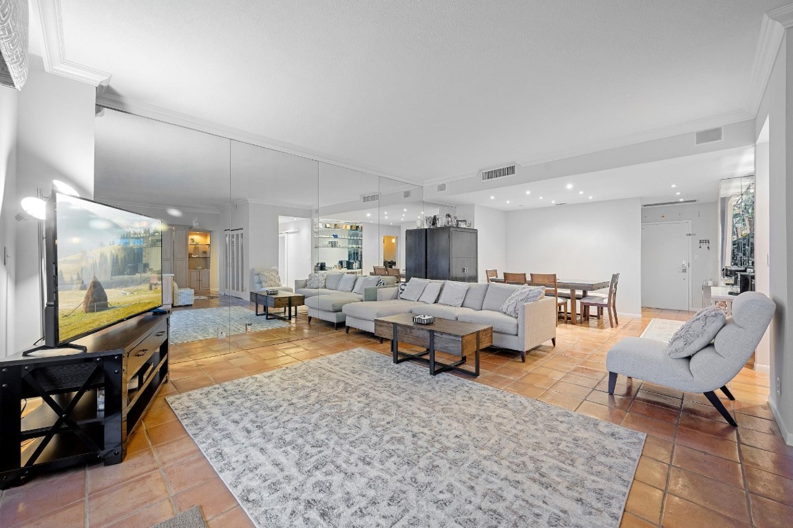 OLYMPUS CONDO - Residential