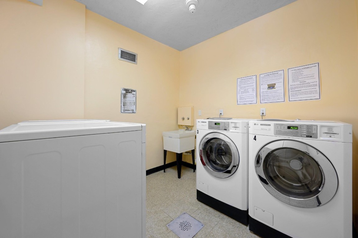 OLYMPUS CONDO - Residential