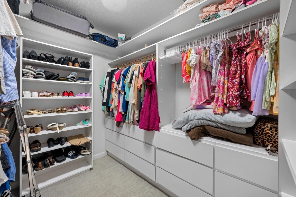 OLYMPUS CONDO - Residential