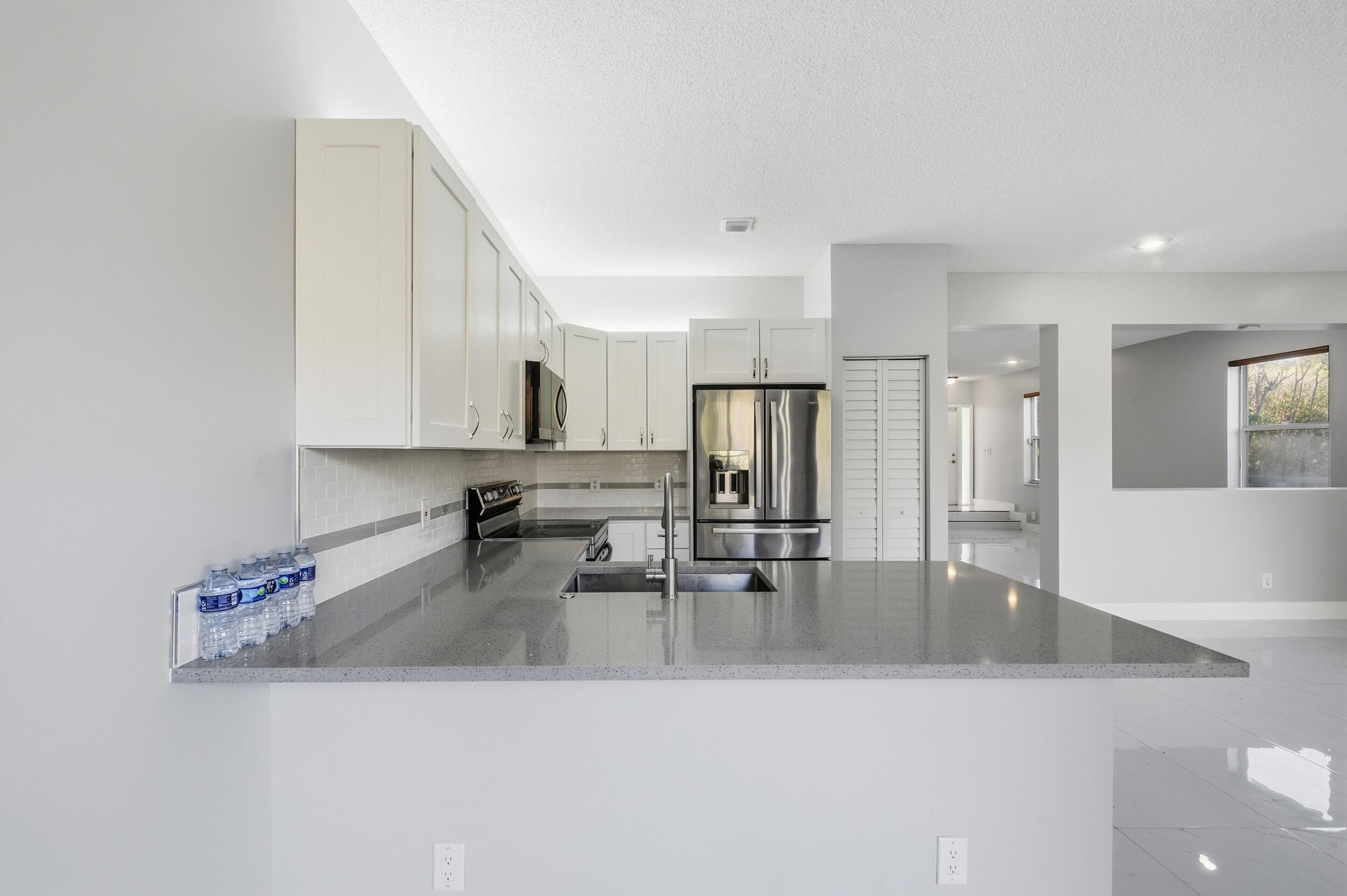 PRINCETON PLACE AT GABLES END - Residential