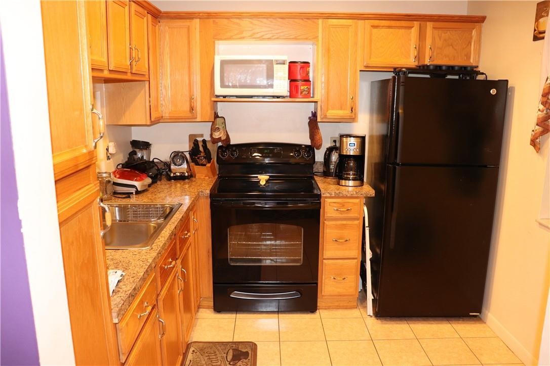 BRITTANY COURT - Residential
