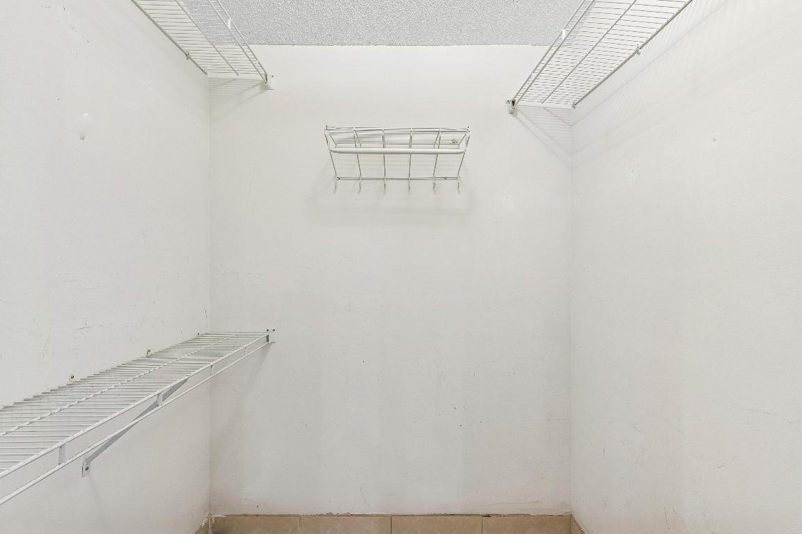 FAIRFIELDS LACUNA 3 - Residential