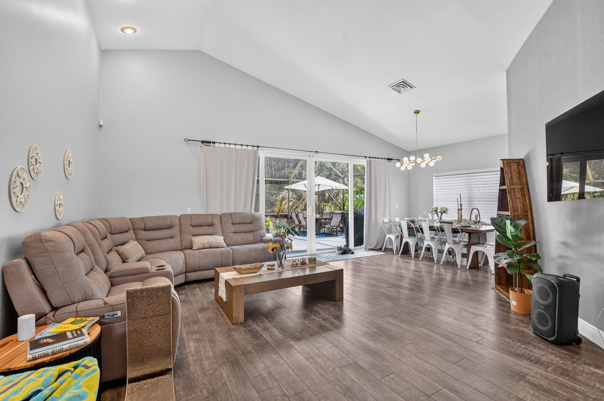 10426 BUENA VENTURA Drive