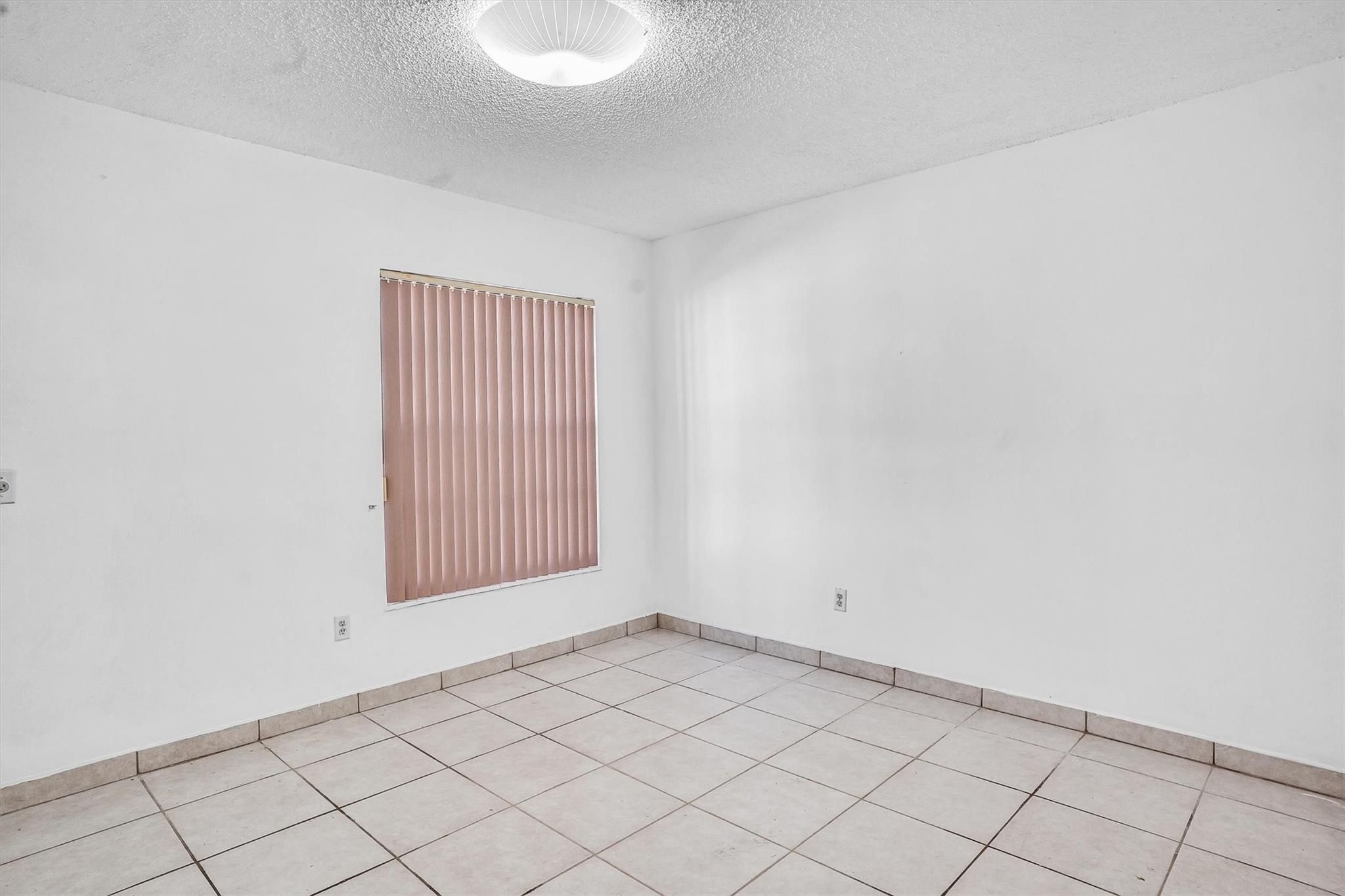 18TH ADDN TO SOUTHERN EST - Residential