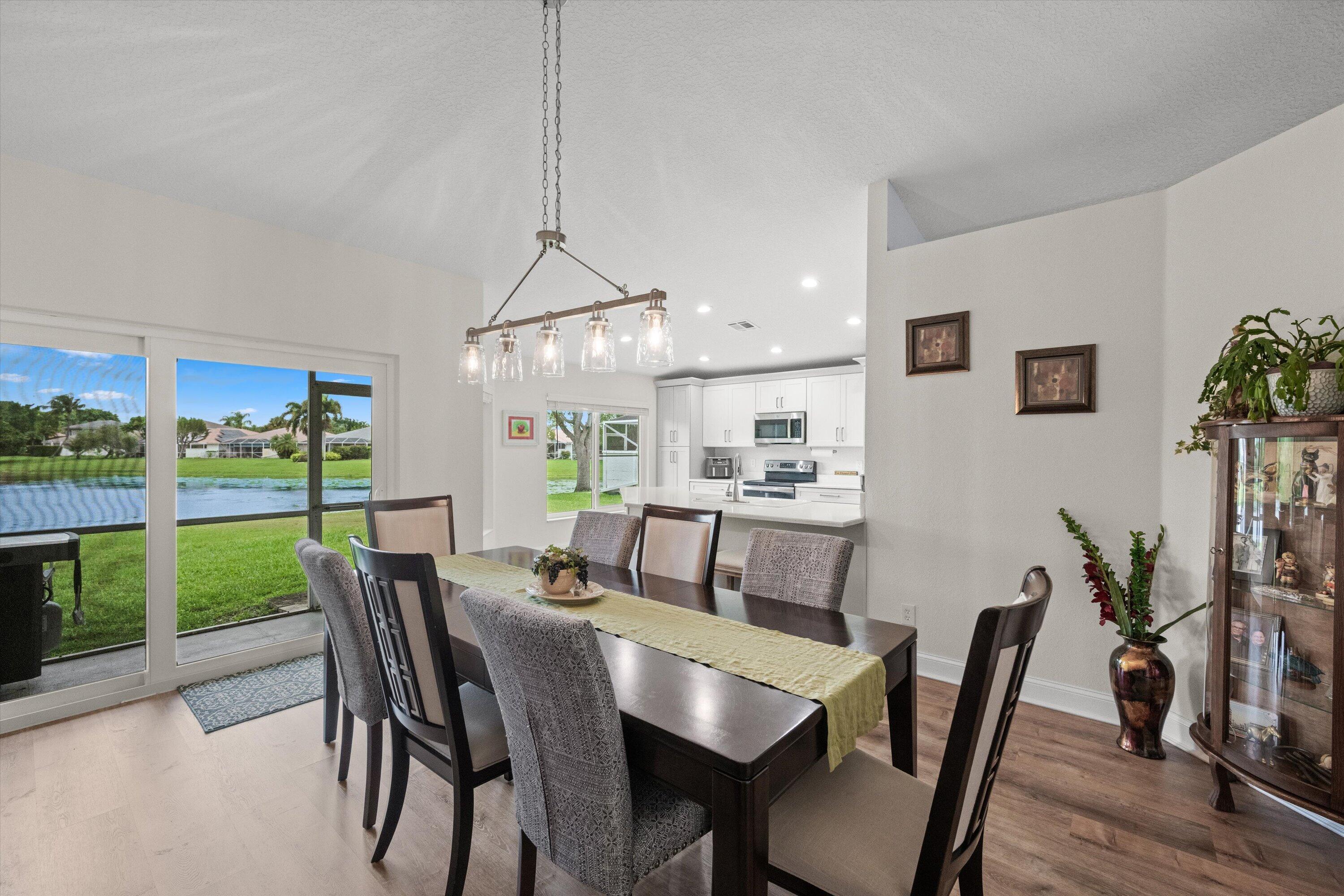 LAKEFIELD OF THE LANDINGS AT WELLINGTON 1 - Residential