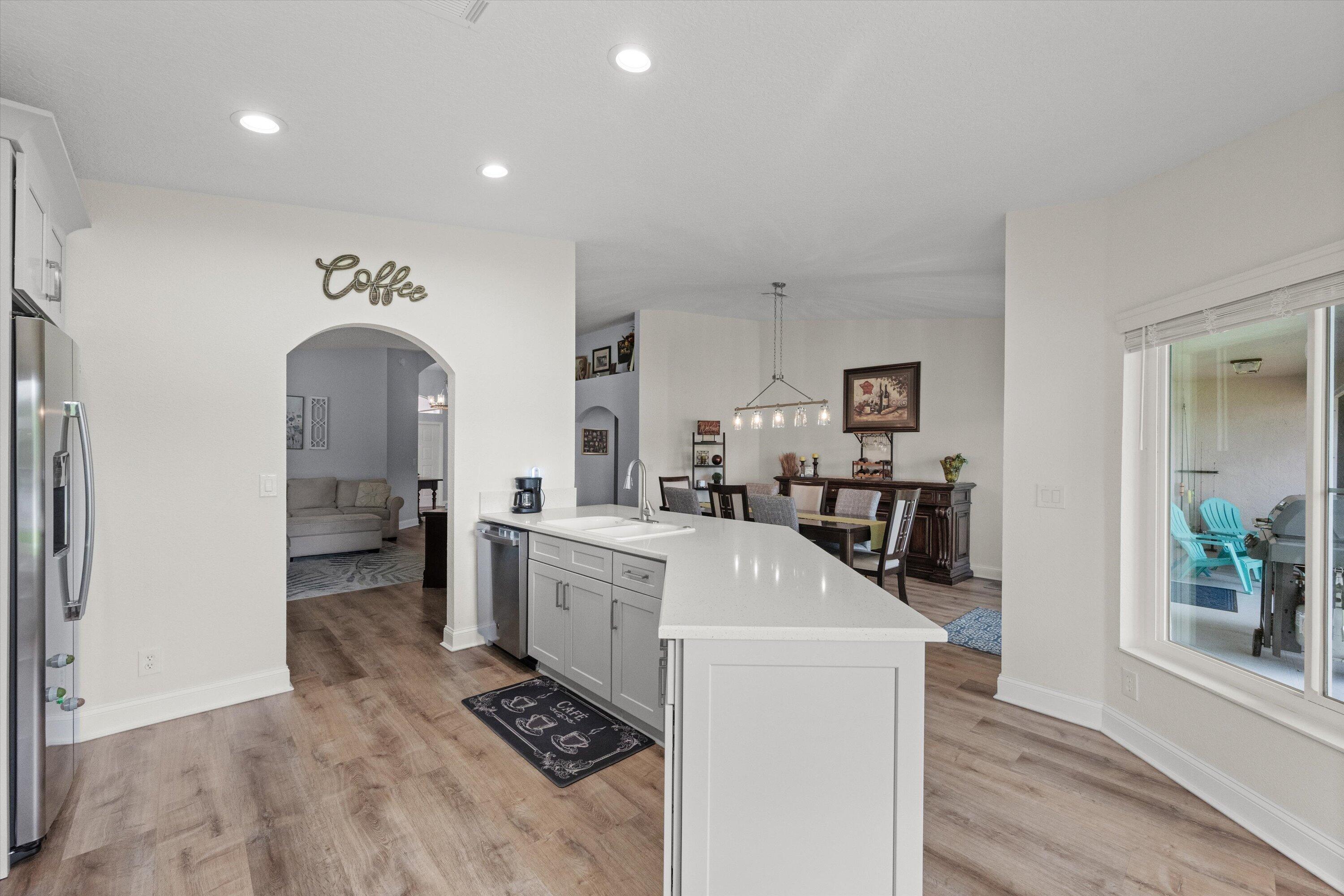 LAKEFIELD OF THE LANDINGS AT WELLINGTON 1 - Residential
