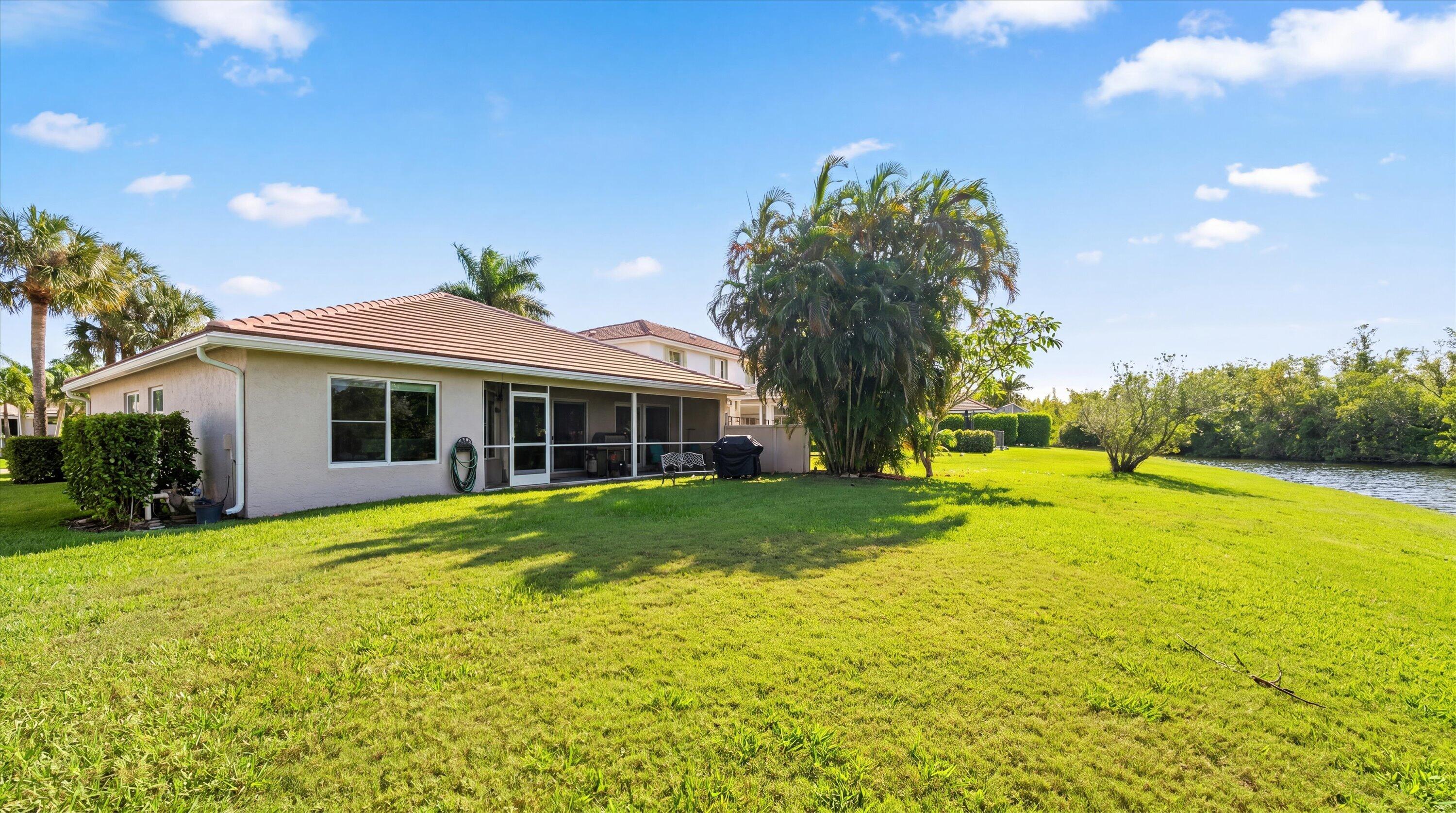 LAKEFIELD OF THE LANDINGS AT WELLINGTON 1 - Residential