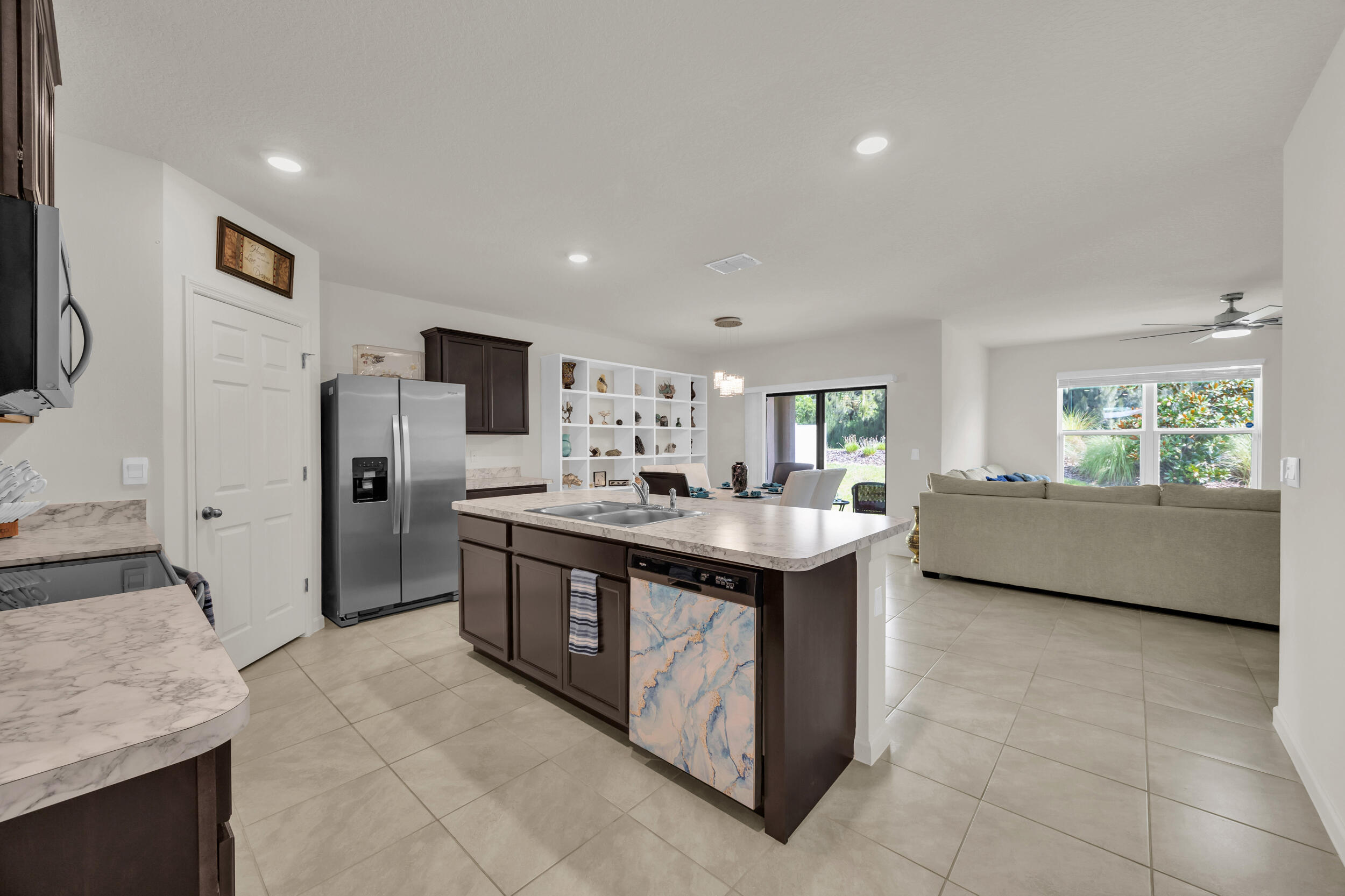 5312 Amusement Avenue
