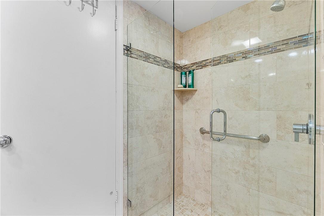 Atlantis Sherbrooke Villa - Residential