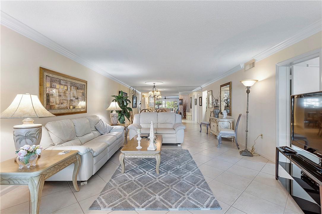 Atlantis Sherbrooke Villa - Residential