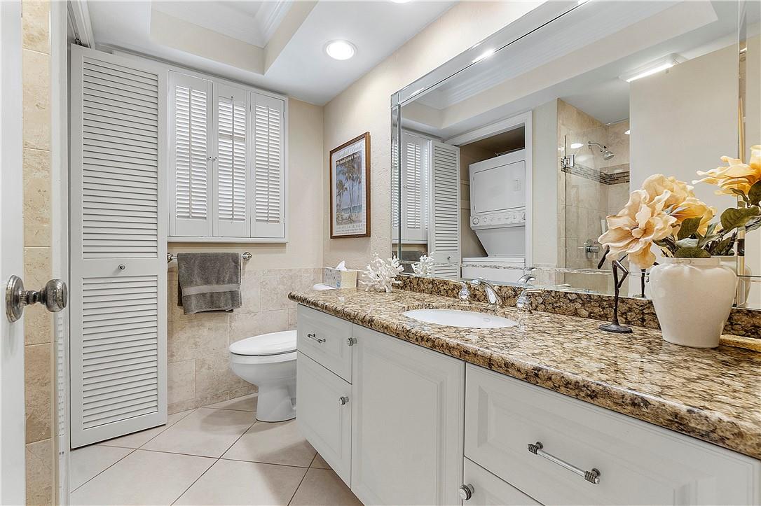 Atlantis Sherbrooke Villa - Residential