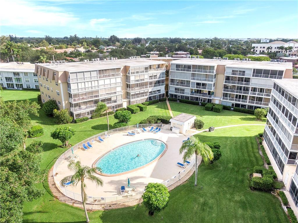 Atlantis Sherbrooke Villa - Residential