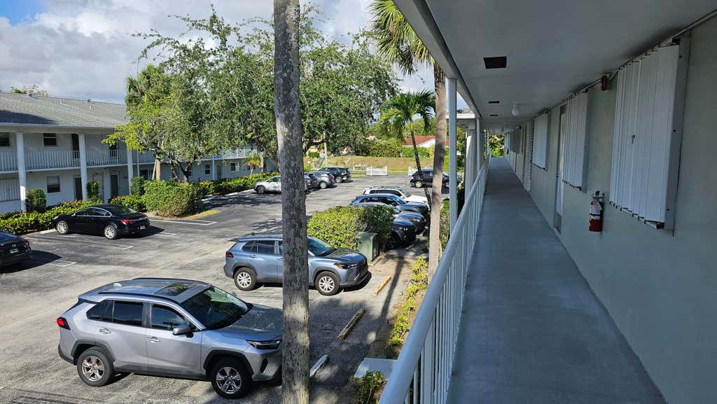 Photo of 2620 SW 22nd Avenue #1004, Delray Beach, FL 33445 (MLS # B26036574)