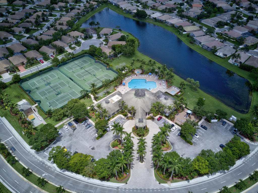 ANDROS ISLE PAR A - Residential