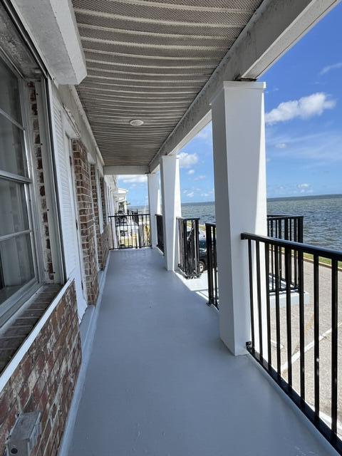 WASHINGTON ARMS CLUB CONDO - Residential