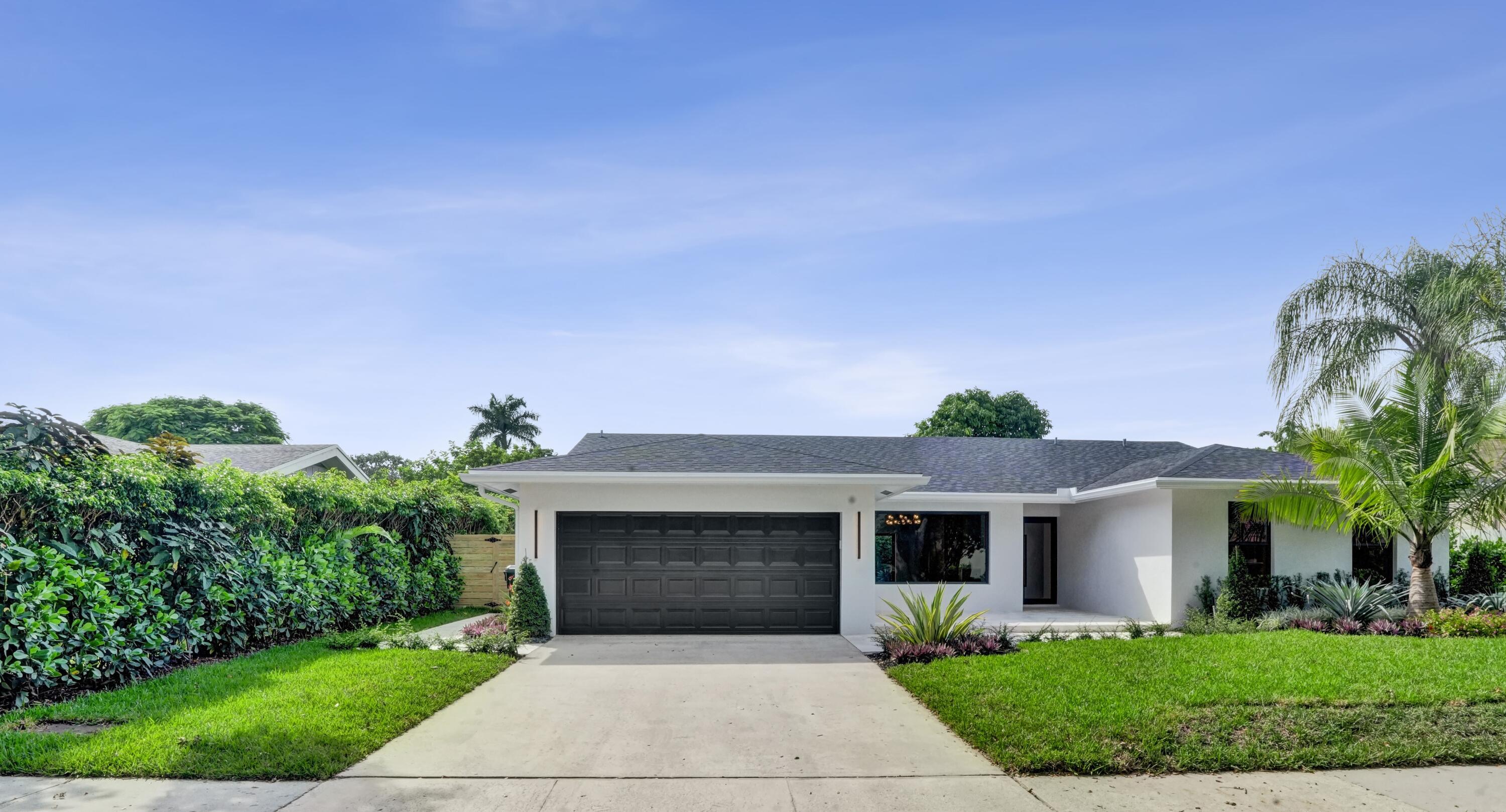 3069 NW 27TH Avenue