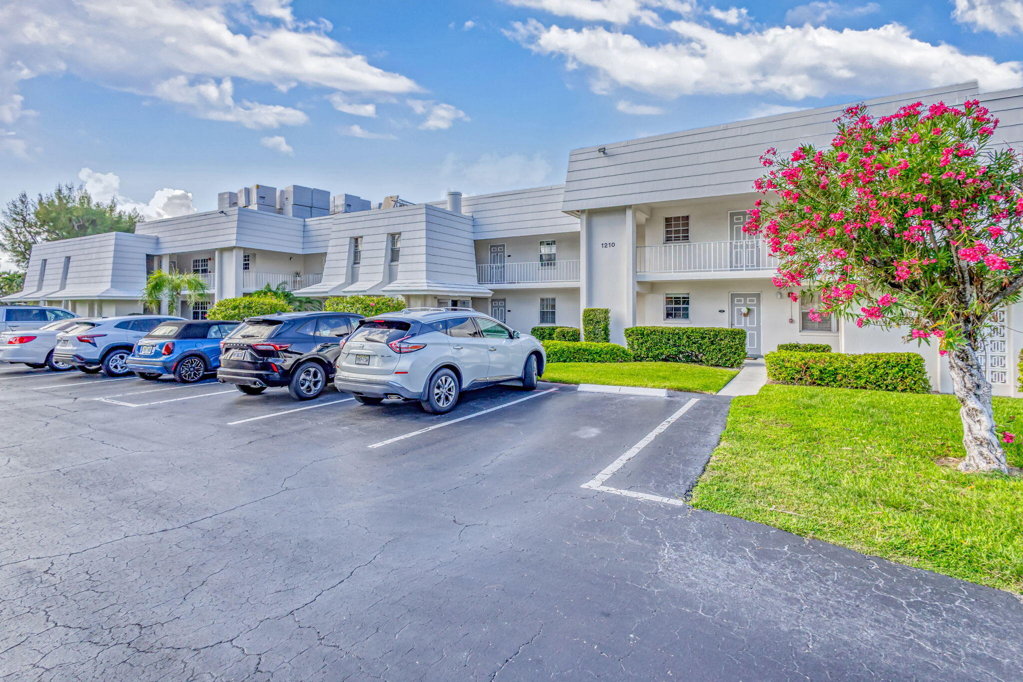 SUGAR SANDS CONDO 12 - Residential