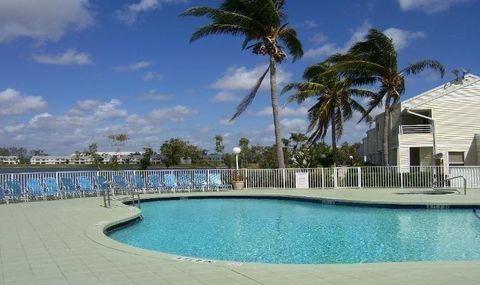 A home in Oakland Park