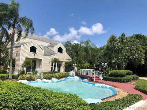 A home in Oakland Park