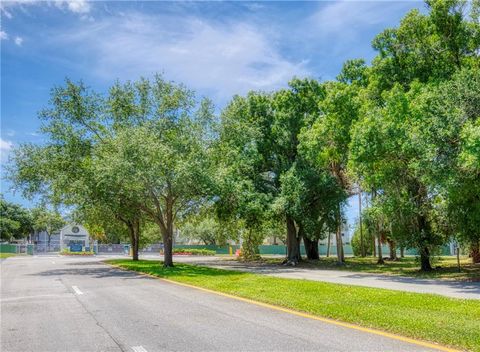 A home in Oakland Park