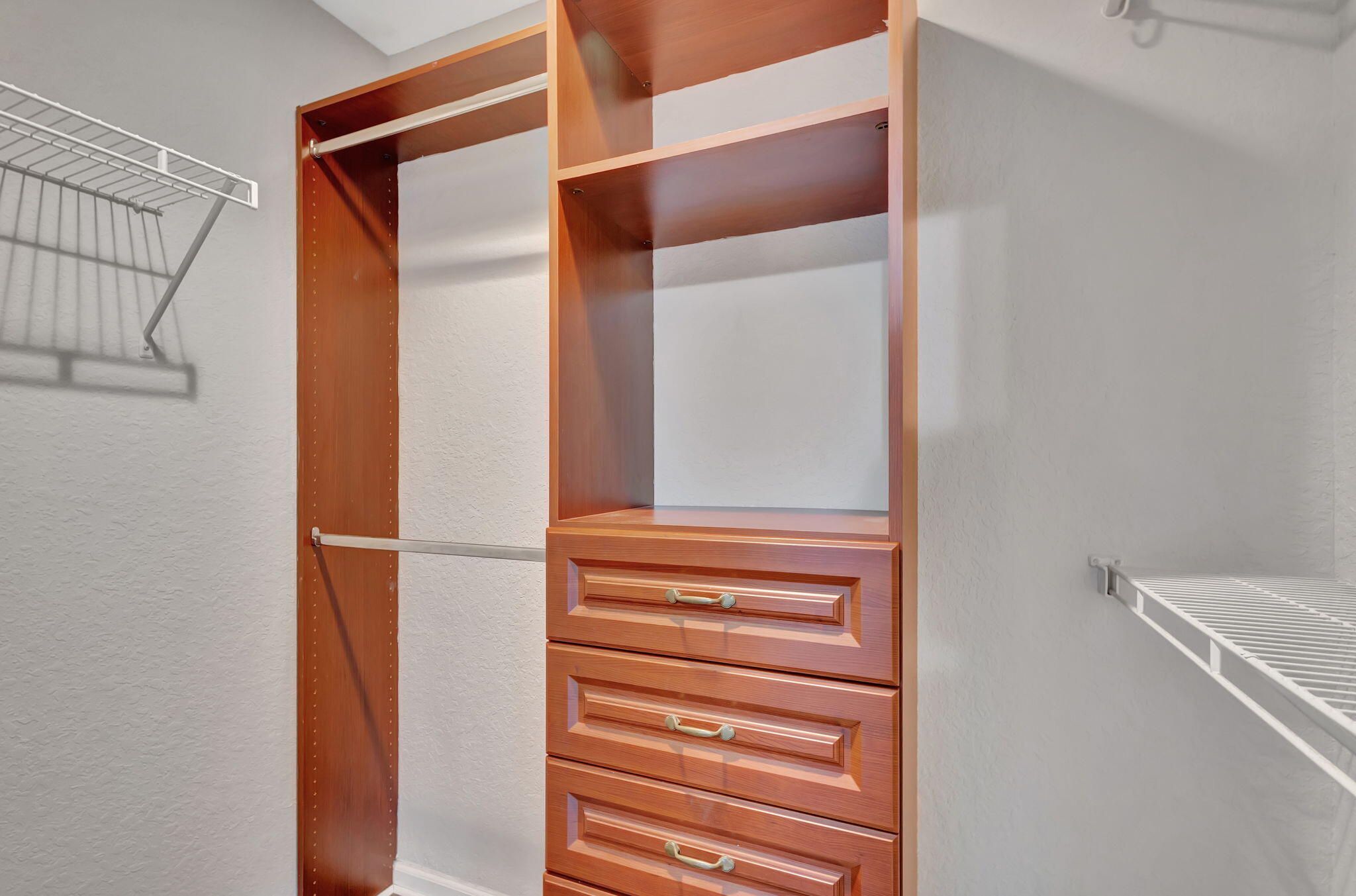 PARK PLACE CONDO - Residential